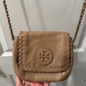 Small Tory Burch Brown Pebbled Leather Whipstitch Marion Crossbody